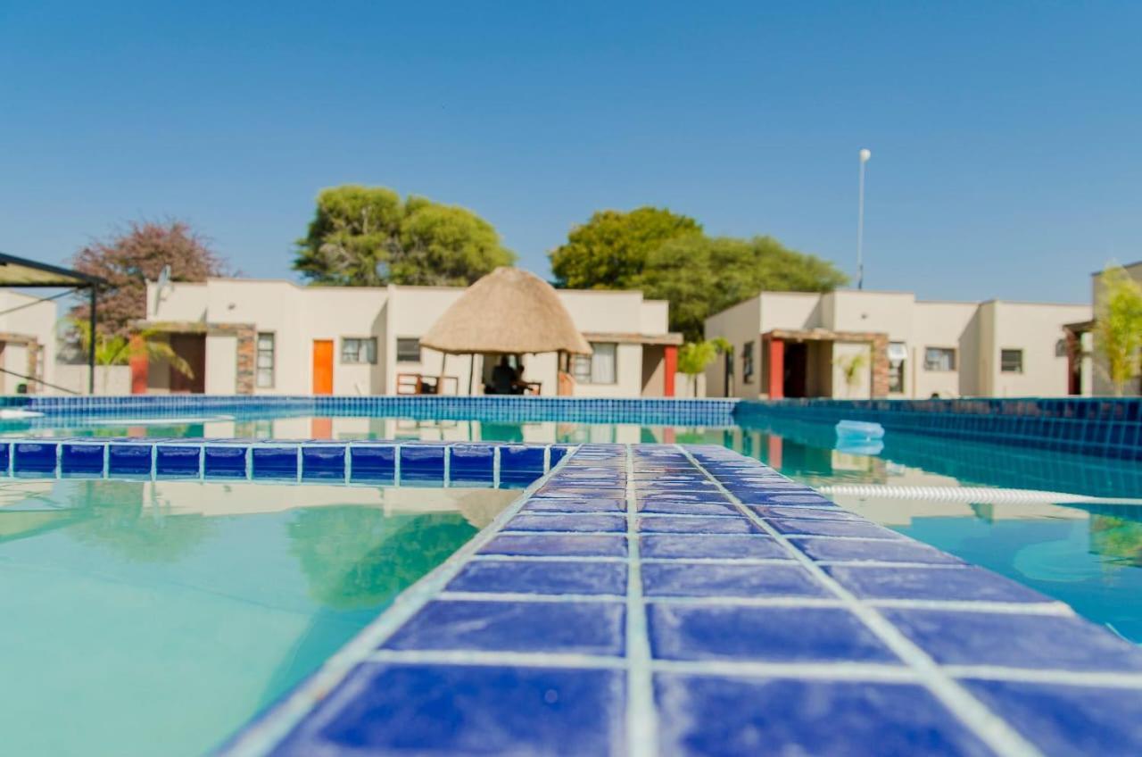 Nexovant Furnished Apartments Maun Buitenkant foto
